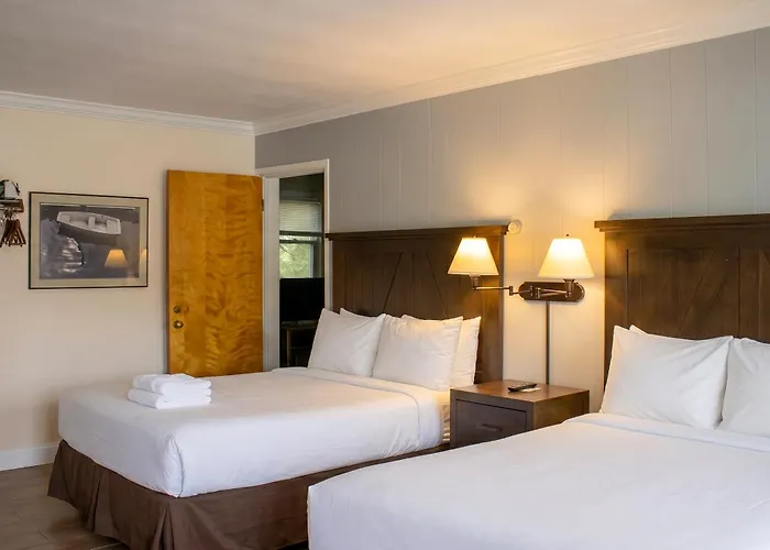 Gauthier'S Saranac Lake Inn
